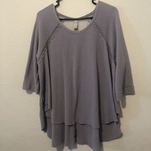 Free People 3/4 sleeve top, lace back